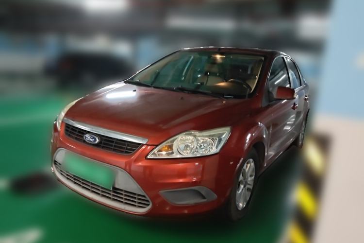 Used Ford Focus 2012 Sedan Classic 1.8L Automatic Fashion Edition Guazi used car, China used car export, Used car for sale, Used Ford cars, Cheapest cars for sale