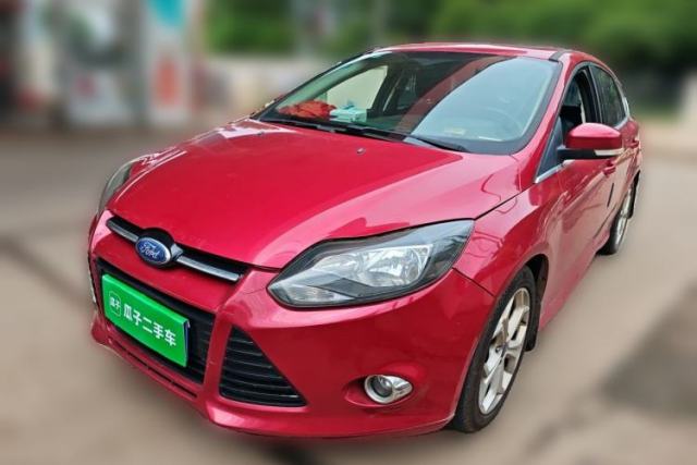 Ford Focus 2012 Hatchback 2.0L Automatic Luxury Sport Model d’occasion
