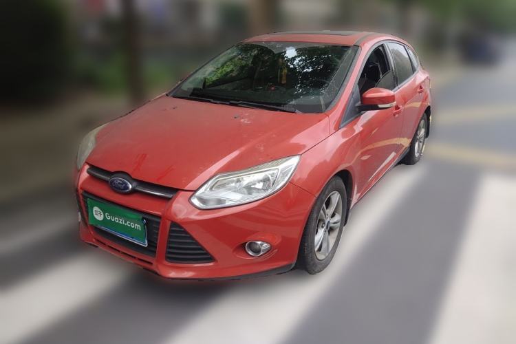 Used Ford Focus 2012 Hatchback 1.6L Manual Fashion Edition Guazi used car, China used car export, Used car for sale, Used cars, Cheapest cars for sale
