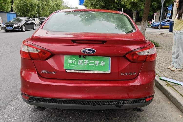 Used Ford Focus 2012 Sedan 1.6L Automatic Fashion Edition Rear