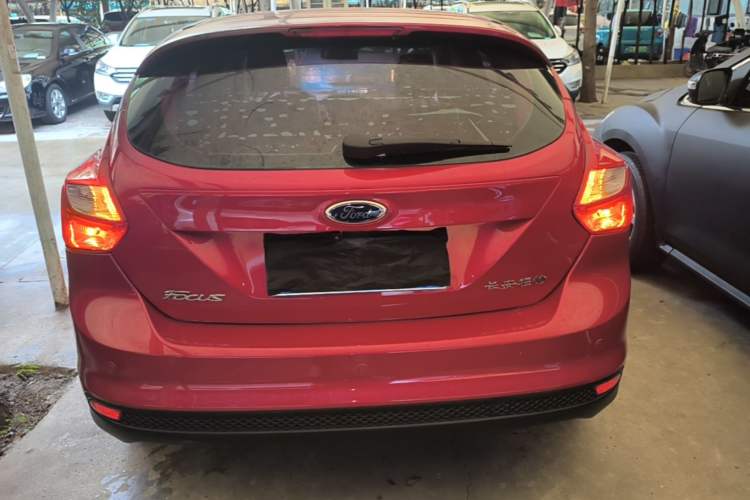 Used Ford Focus 2012 Hatchback 1.6L Automatic Fashion Edition Rear