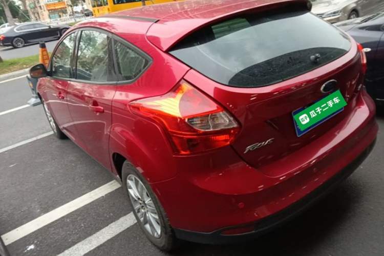 Used Ford Focus 2012 Hatchback 1.6L Automatic Comfort Model Rear Left 45 Deg