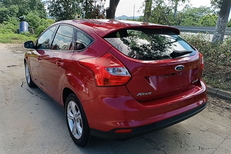 Used Ford Focus 2012 Hatchback 1.6L Automatic Fashion Edition Rear Left 45 Deg