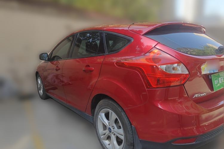 Used Ford Focus 2012 Hatchback 1.6L Automatic Fashion Edition Rear Left 45 Deg