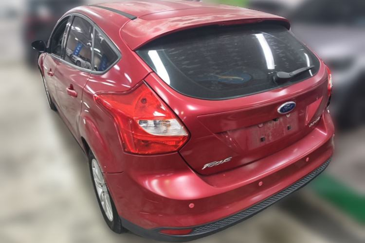 Used Ford Focus 2012 Hatchback 1.6L Automatic Comfort Model Rear Left 45 Deg