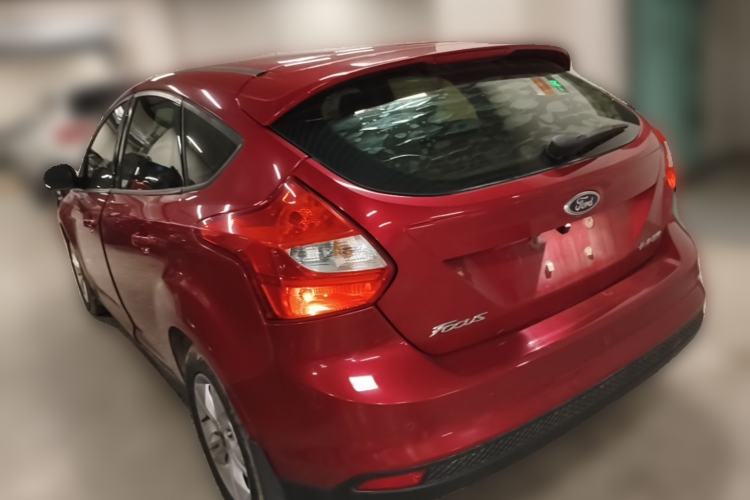 Used Ford Focus 2012 Hatchback 1.6L Automatic Fashion Edition Rear Left 45 Deg