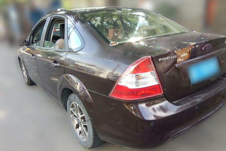 Used Ford Focus 2012 Sedan Classic 1.8L Automatic Base Model Rear Left 45 Deg