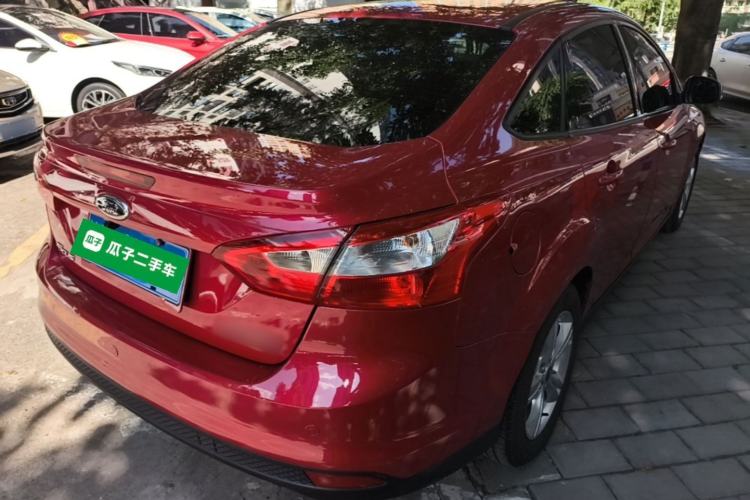 Used Ford Focus 2012 Sedan 1.6L Automatic Fashion Edition Rear Right 45 Deg