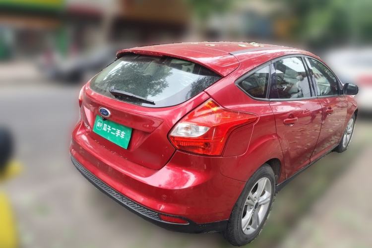 Used Ford Focus 2012 Hatchback 1.6L Manual Fashion Edition Rear Right 45 Deg