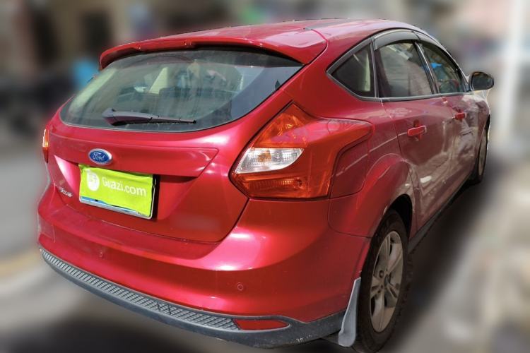 Used Ford Focus 2012 Hatchback 1.6L Automatic Fashion Edition Rear Right 45 Deg