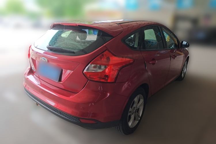 Used Ford Focus 2012 Hatchback 1.6L Manual Fashion Edition Rear Right 45 Deg