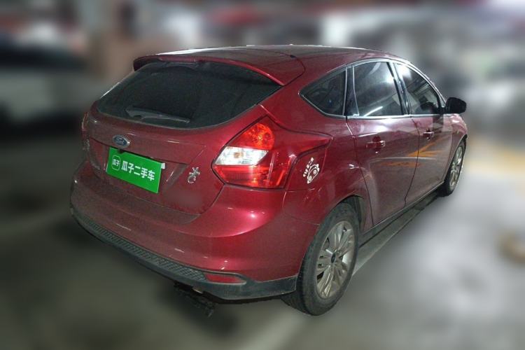 Used Ford Focus 2012 Hatchback 1.6L Automatic Comfort Model Rear Right 45 Deg