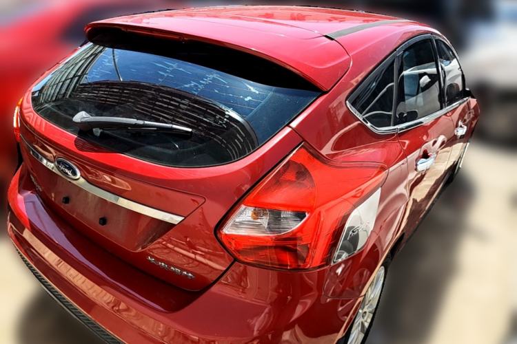 Used Ford Focus 2012 Hatchback 1.6L Automatic Comfort Model Rear Right 45 Deg