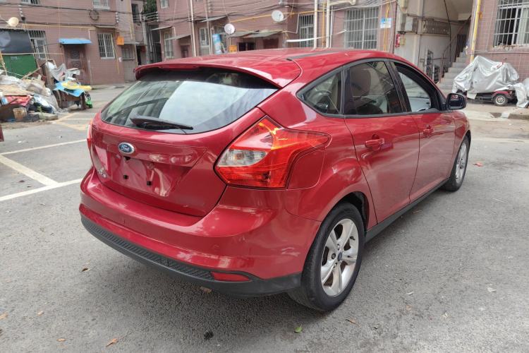 Used Ford Focus 2012 Hatchback 1.6L Automatic Fashion Edition Rear Right 45 Deg