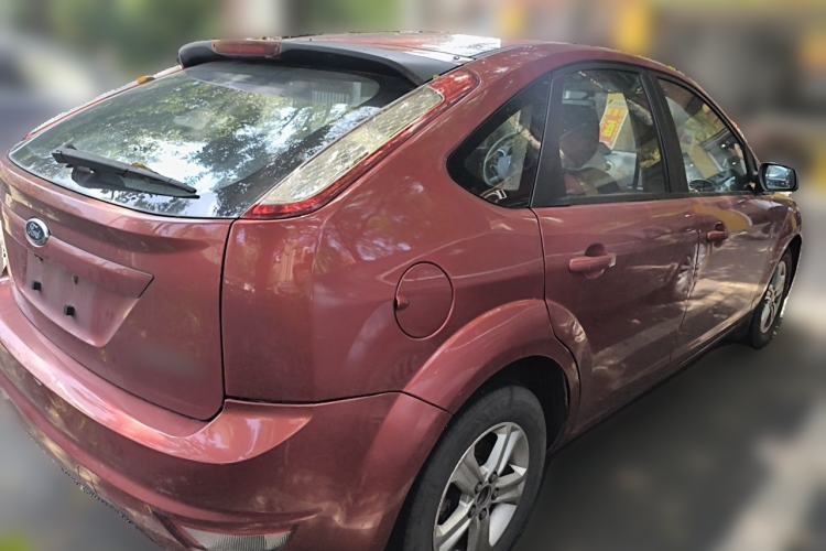 Used Ford Focus 2012 Sedan Classic 1.8L Automatic Base Model Rear Right 45 Deg