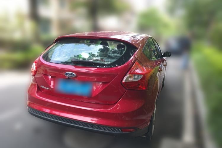 Used Ford Focus 2012 Hatchback 1.6L Automatic Fashion Edition Rear Right 45 Deg