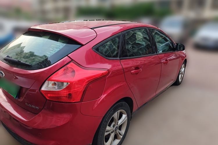 Used Ford Focus 2012 Hatchback 1.6L Manual Fashion Edition Rear Right 45 Deg
