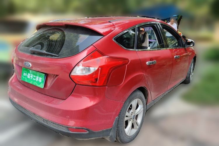 Used Ford Focus 2012 Hatchback 1.6L Automatic Fashion Edition Rear Right 45 Deg