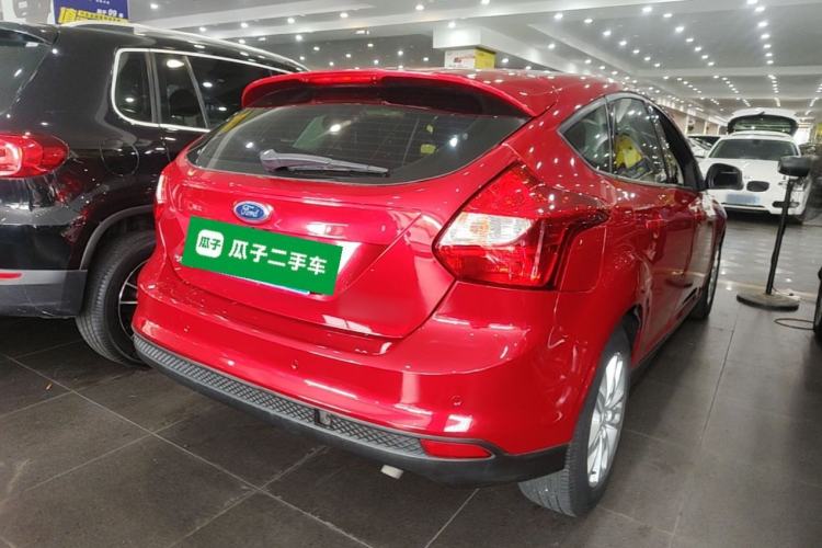 Used Ford Focus 2012 Hatchback 1.6L Automatic Comfort Model Rear Right 45 Deg