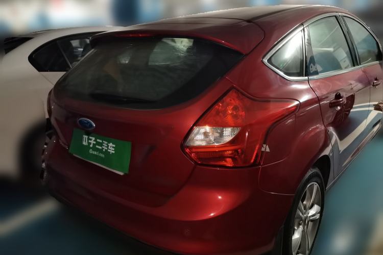 Used Ford Focus 2012 Hatchback 1.6L Automatic Fashion Edition Rear Right 45 Deg