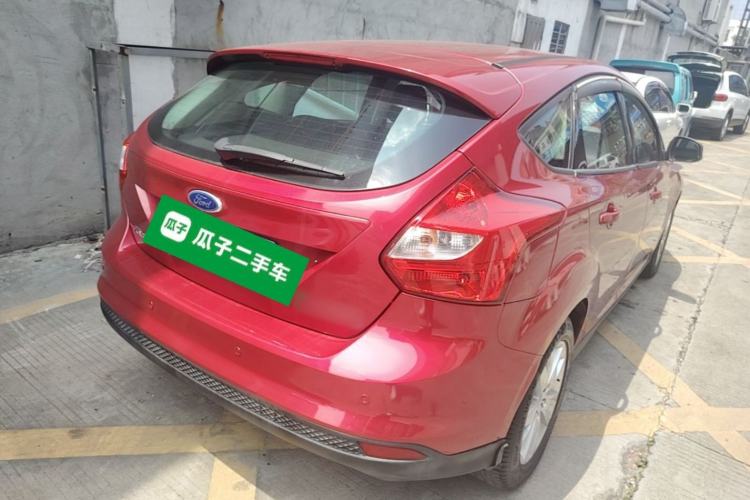 Used Ford Focus 2012 Hatchback 1.6L Automatic Comfort Model Rear Right 45 Deg
