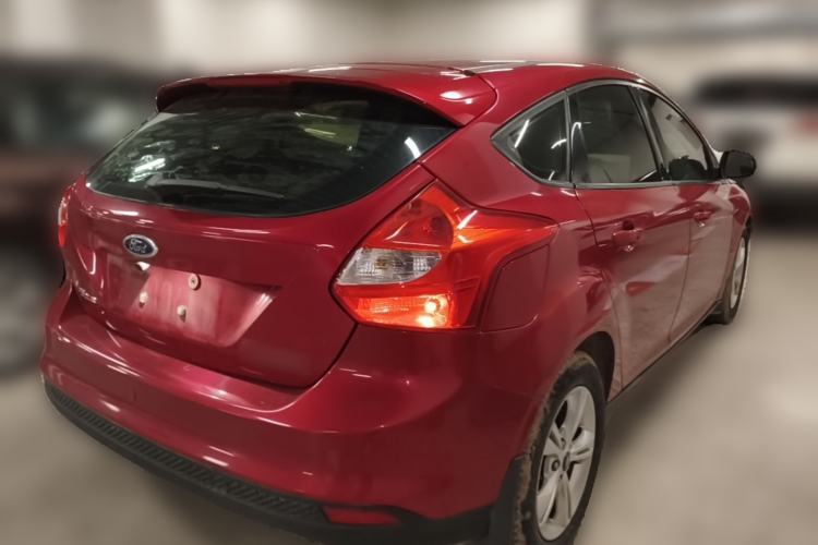 Used Ford Focus 2012 Hatchback 1.6L Automatic Fashion Edition Rear Right 45 Deg