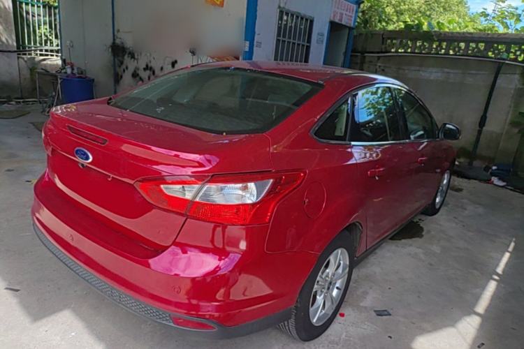 Used Ford Focus 2012 Sedan 1.6L Automatic Fashion Edition Rear Right 45 Deg