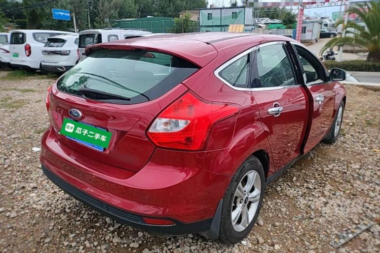 Used Ford Focus 2012 Hatchback 1.6L Automatic Fashion Edition Rear Right 45 Deg