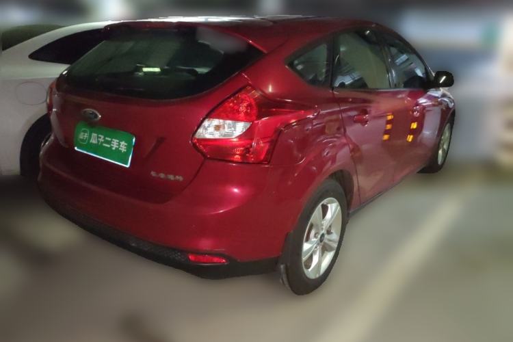 Used Ford Focus 2012 Hatchback 1.6L Manual Fashion Edition Rear Right 45 Deg