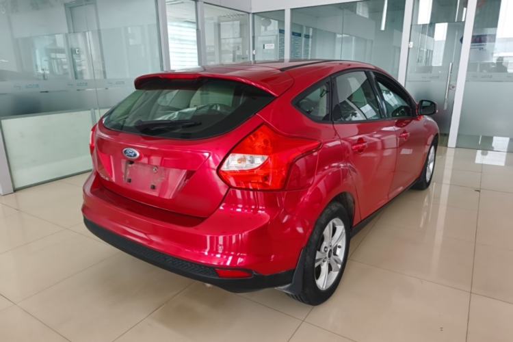 Used Ford Focus 2012 Hatchback 1.6L Automatic Fashion Edition Rear Right 45 Deg