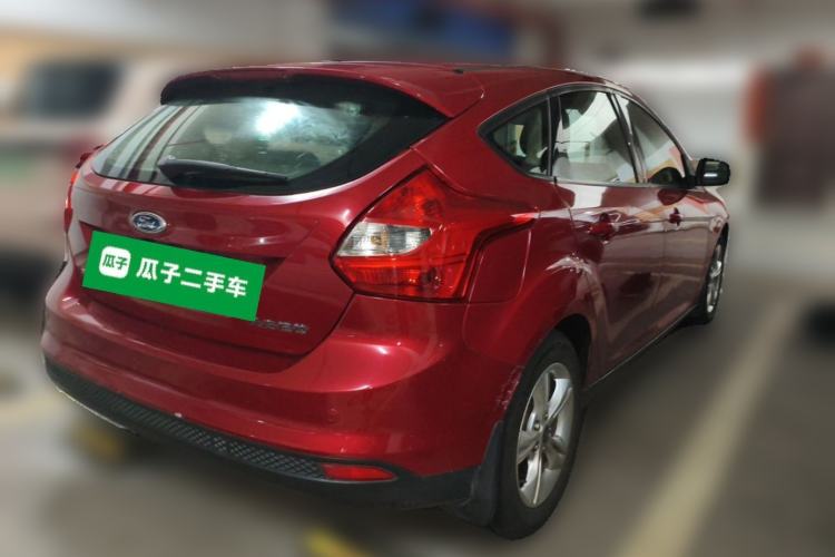 Used Ford Focus 2012 Hatchback 1.6L Automatic Fashion Edition Rear Right 45 Deg