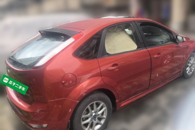 Used Ford Focus 2012 Hatchback Classic 1.8L Automatic Fashion Edition Rear Right 45 Deg