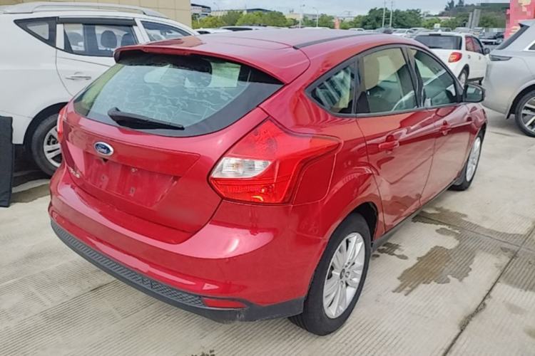 Used Ford Focus 2012 Hatchback 1.6L Automatic Comfort Model Rear Right 45 Deg