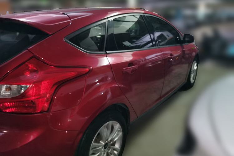Used Ford Focus 2012 Hatchback 1.6L Manual Comfort Model Rear Right 45 Deg
