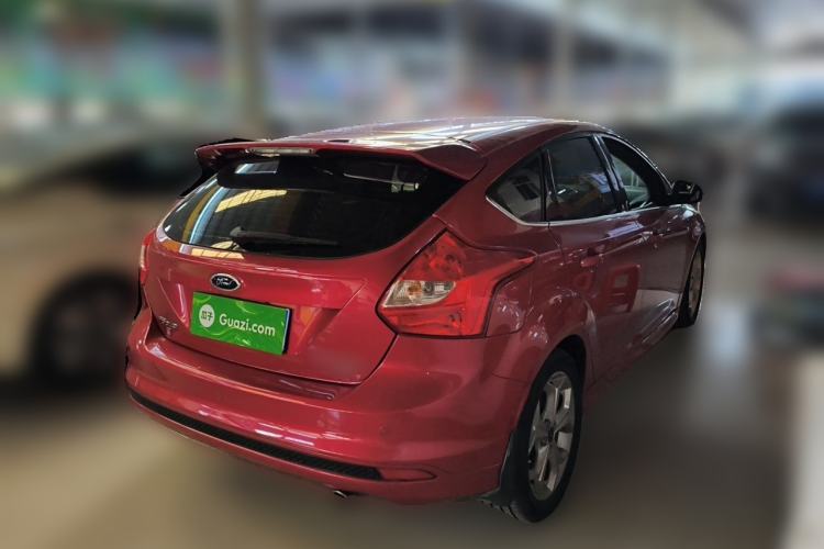 Used Ford Focus 2012 Hatchback 2.0L Automatic Luxury Sport Model Rear Right 45 Deg