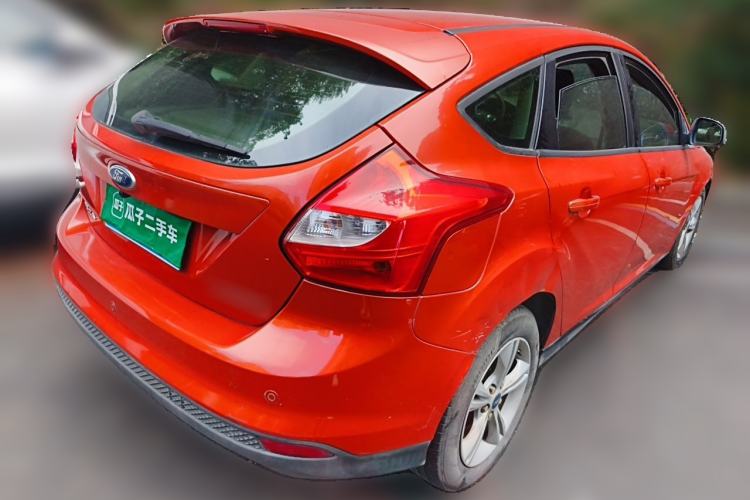 Used Ford Focus 2012 Hatchback 1.6L Automatic Fashion Edition Rear Right 45 Deg