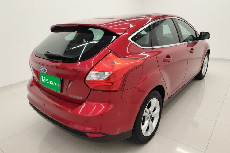 Used Ford Focus 2012 Hatchback 1.6L Automatic Fashion Edition Rear Right 45 Deg