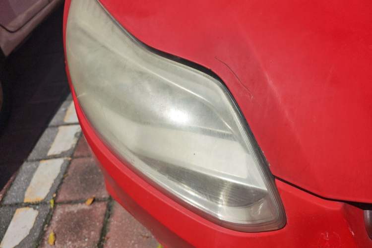 Used Ford Focus 2012 Hatchback 1.6L Automatic Comfort Model Right Front Headlight