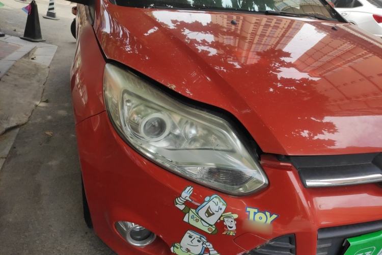 Used Ford Focus 2012 Hatchback 1.6L Manual Fashion Edition Right Front Headlight