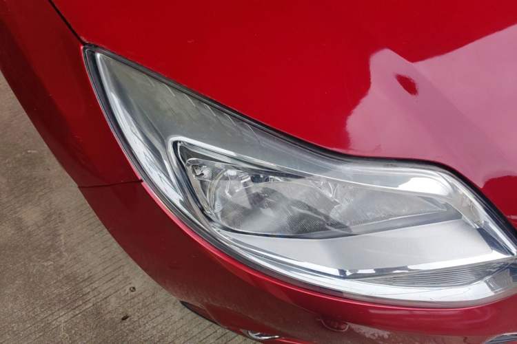 Used Ford Focus 2012 Hatchback 1.6L Automatic Fashion Edition Right Front Headlight