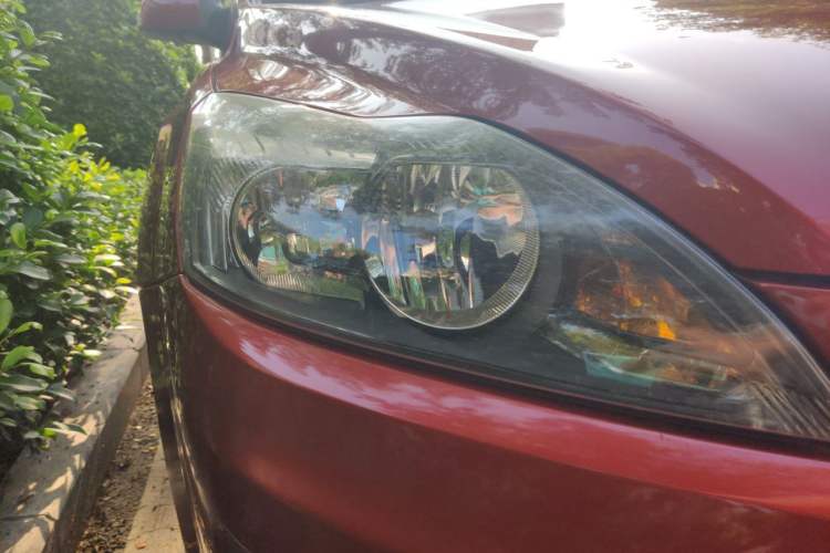 Used Ford Focus 2012 Hatchback Classic 1.8L Automatic Fashion Edition Right Front Headlight