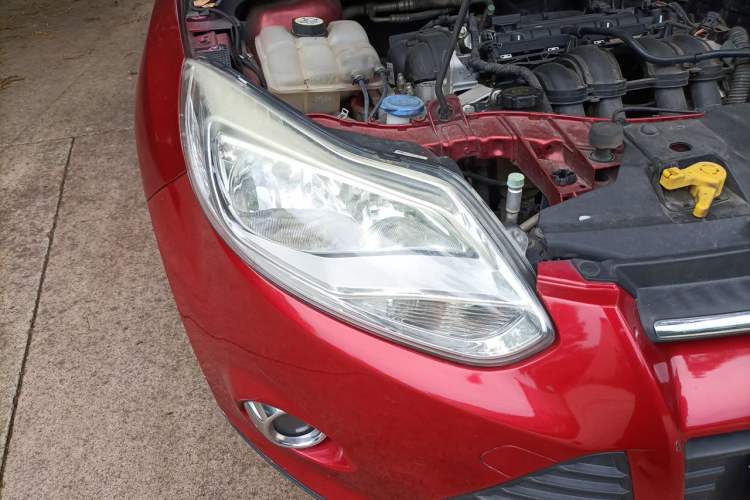 Used Ford Focus 2012 Hatchback 1.6L Automatic Fashion Edition Right Front Headlight