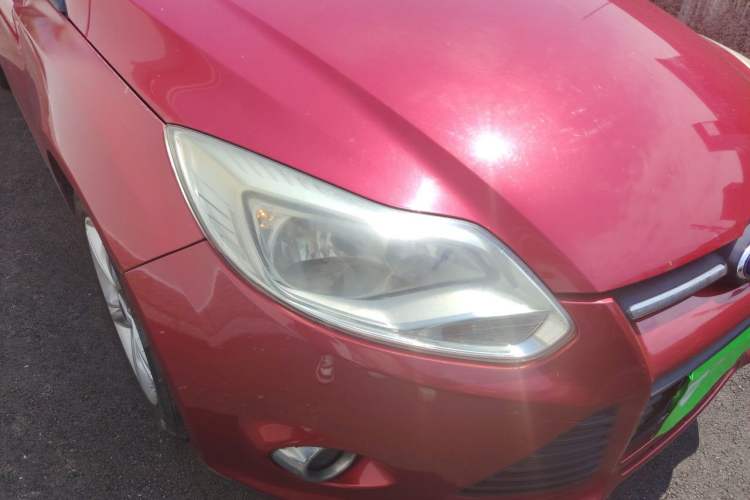 Used Ford Focus 2012 Hatchback 1.6L Manual Fashion Edition Right Front Headlight