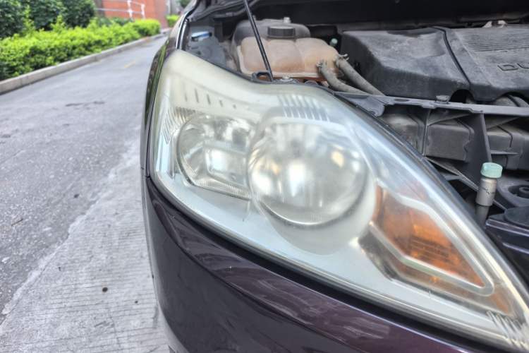 Used Ford Focus 2012 Sedan Classic 1.8L Automatic Base Model Right Front Headlight