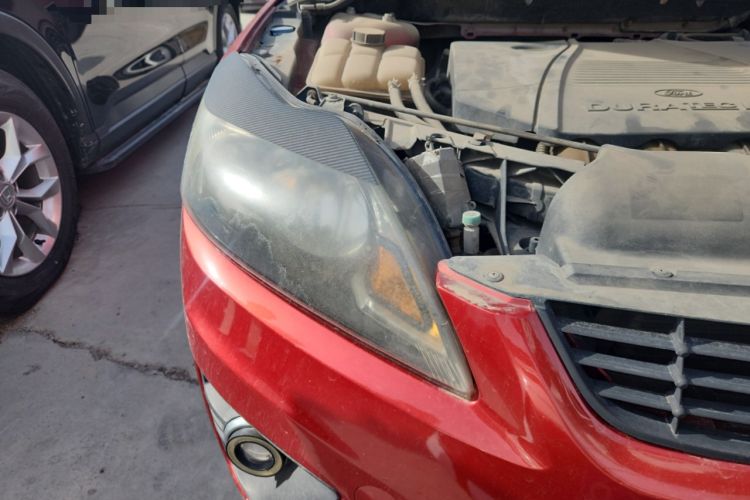 Used Ford Focus 2012 Hatchback Classic 1.8L Automatic Fashion Edition Right Front Headlight