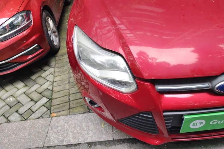 Used Ford Focus 2012 Hatchback 1.6L Automatic Fashion Edition Right Front Headlight