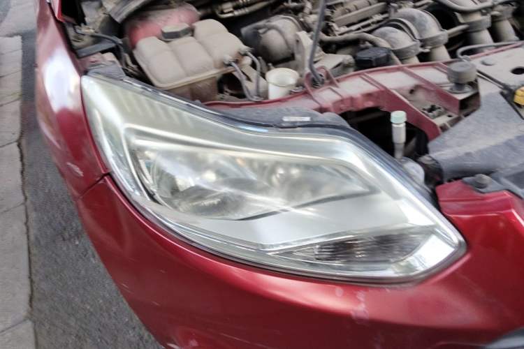 Used Ford Focus 2012 Hatchback 1.6L Automatic Fashion Edition Right Front Headlight