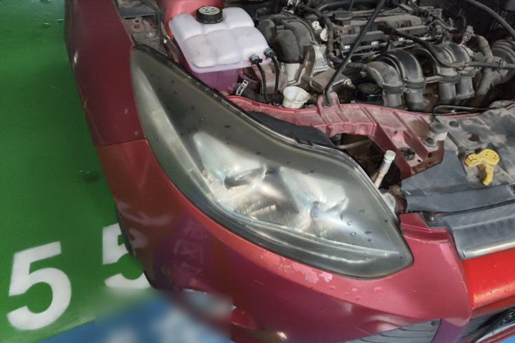 Used Ford Focus 2012 Hatchback 1.6L Automatic Fashion Edition Right Front Headlight