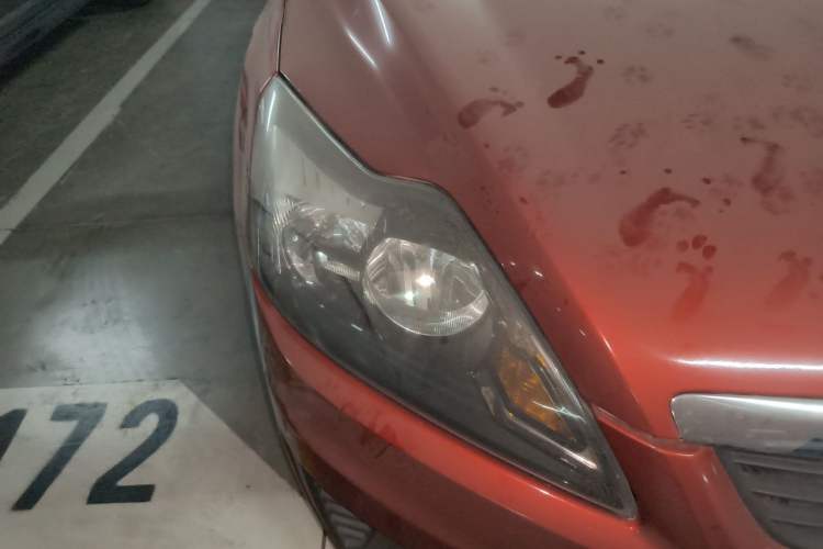 Used Ford Focus 2012 Hatchback Classic 1.8L Automatic Base Model Right Front Headlight