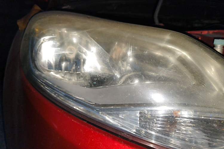 Used Ford Focus 2012 Sedan 1.6L Manual Fashion Edition Right Front Headlight